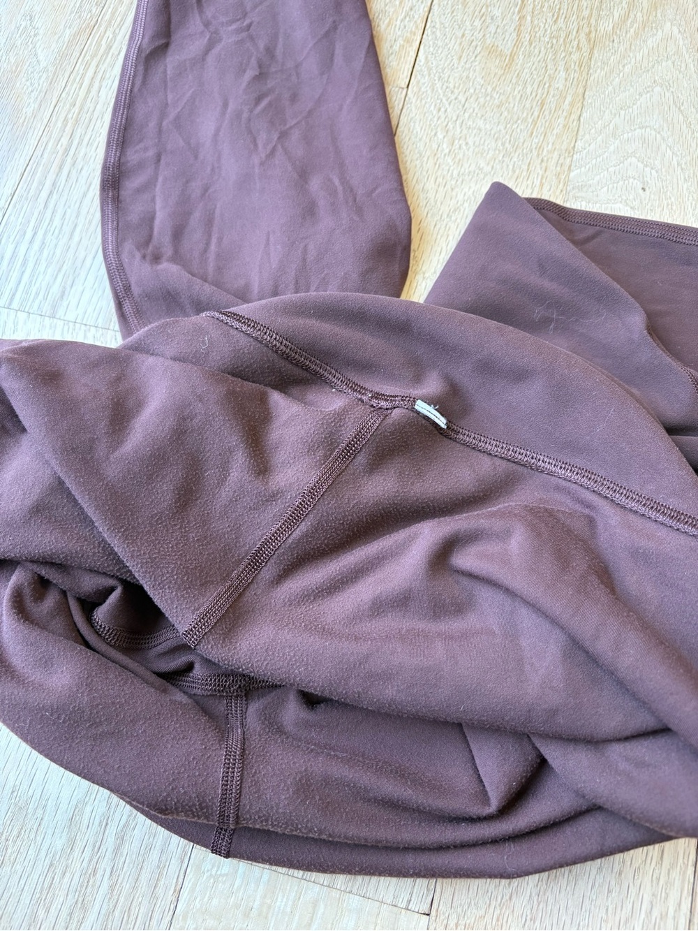 RARE!! lululemon brown earth align leggings 25” size 6 - Picture 8 of 8